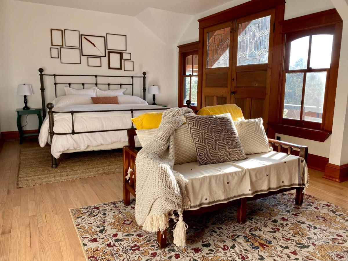 Bed and Breakfast Mount Tom House Harrisburg Екстер'єр фото