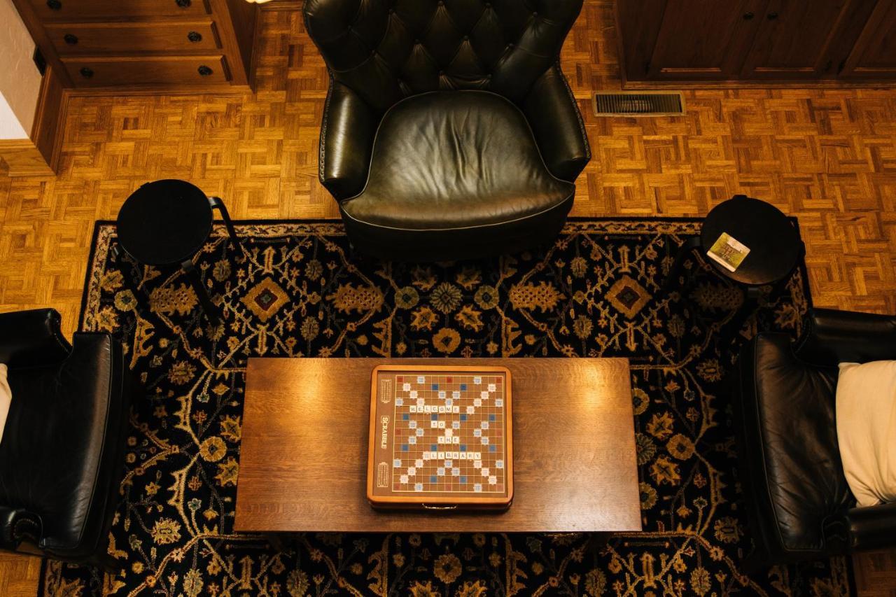 Bed and Breakfast Mount Tom House Harrisburg Екстер'єр фото